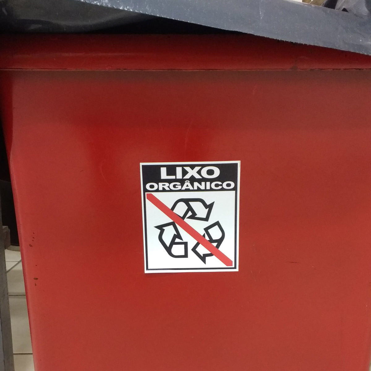 Adesivos, Etiquetas e Rótulos